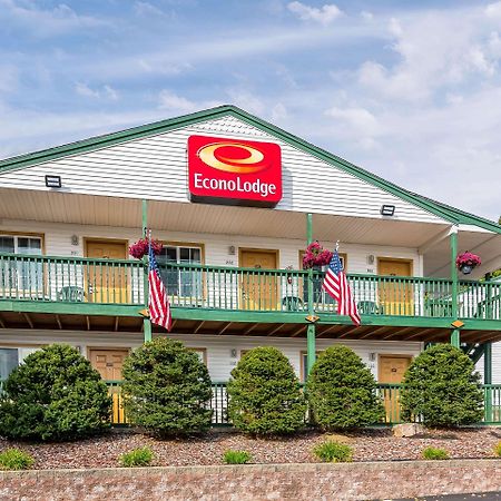 Rodeway Inn Lake George Outlets Zewnętrze zdjęcie